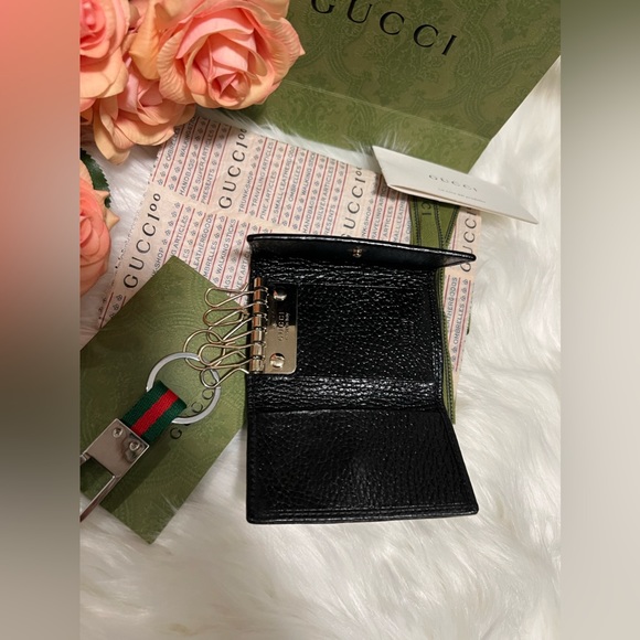 💯AUTHENTIC… GUCCI UNISEX Key Holder// Card Holder//Mini Wallet/ LEATHER. - Picture 7 of 8